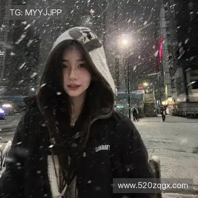 何鹰辉